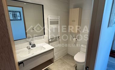 Vendemos Casa familiar amplia y luminosa en condominio cerrado