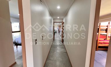Vendemos Casa familiar amplia y luminosa en condominio cerrado