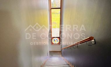 Vendemos Casa familiar amplia y luminosa en condominio cerrado
