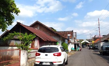 Rumah Klasik Strategis Halaman Luas dekat Malioboro