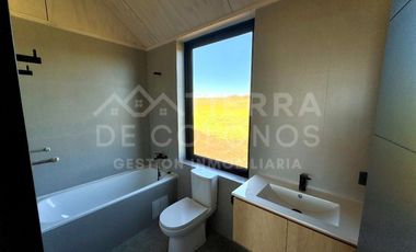 Se venda sin comisión cómoda y moderna casa ¡NUEVA!