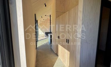 Se venda sin comisión cómoda y moderna casa ¡NUEVA!