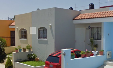 CASA EN VENTA DE REMATE BANCARIO EN ZAPOPAN JALISCO JARDINEZ