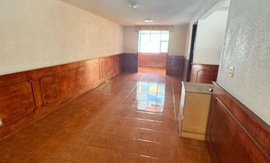 CASA EN VENTA EN FRACC. EL OLIMPO TOLUCA