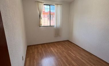 CASA EN VENTA EN FRACC. EL OLIMPO TOLUCA