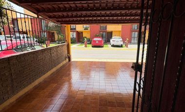 CASA EN VENTA EN FRACC. EL OLIMPO TOLUCA