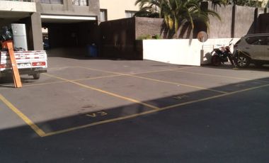 Vendo Departamento 2 Dormitorios 2 baños y Estacionamiento Metro Parque Almagro