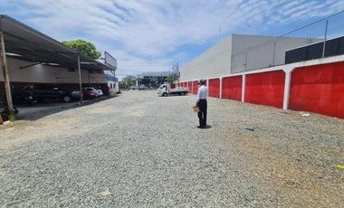 LOCAL COMERCIAL EN  RENTA EN VIA PRINCIPAL MACHALA