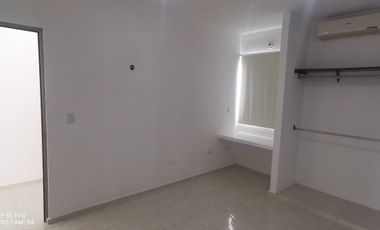 RENTA DE CASA EN FRAC LAS AMERICAS CON 3 HAB. RECIEN REMODELADA