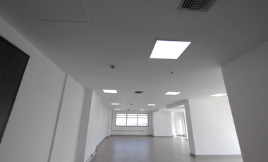 Oficina en arriendo en Alto Prado.