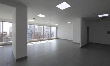 Oficina en arriendo en Alto Prado.