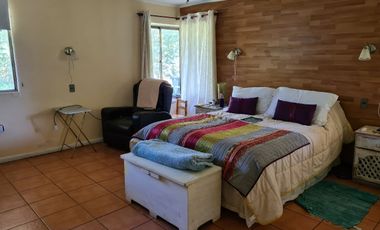 ¡Se Vende! Amplia Casa con Parcela de 5.000 m² en Pelarco