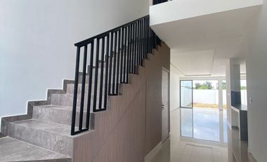 Casa en venta, Urb. tornero del rio, vía Samborondón