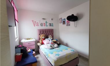 VENTA CASA EN CONJUNTO CERRADO SECTOR CISNE SANTA MARTA – H.I