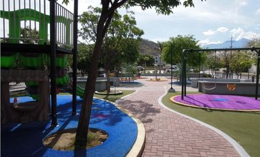 VENTA CASA EN CONJUNTO CERRADO SECTOR CISNE SANTA MARTA – H.I