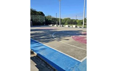 VENTA CASA EN CONJUNTO CERRADO SECTOR CISNE SANTA MARTA – H.I