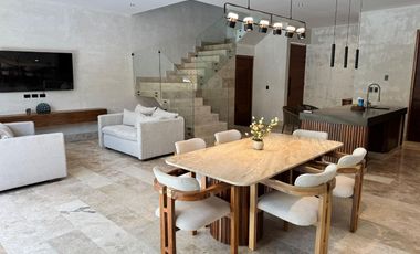 Hermosa Villa de 3 recamaras con alberca privada en Senderos de Mayakoba