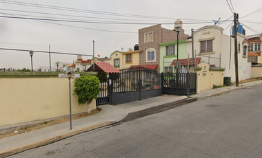 CASA DE RECUPERACIÓN BANCARIA EN PRIV. FEREZ, FRACC.URBI VILLA DEL REY, HUEHUETOCA, EDO MEX. ¡NO SE ACEPTAN CRÉDITOS!
