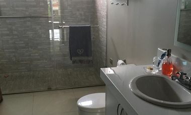 Casa en venta, Urb. San Isidro - Samborondón