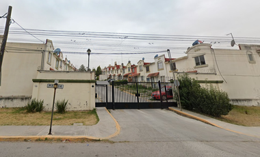 CASA DE RECUPERACIÓN BANCARIA EN PRIV. BEZANA, FRACC. URBI VILLA DEL REY, HUEHUETOCA, EDO MEX. ¡NO SE ACEPTAN CRÉDITOS!