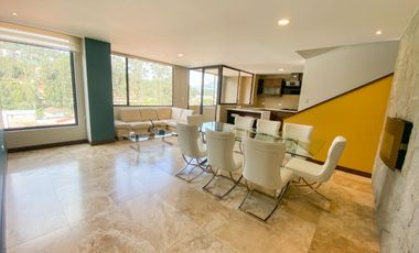 En venta departamento en Cuenca, edif. Atlantida