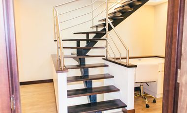 En venta departamento en Cuenca, edif. Atlantida