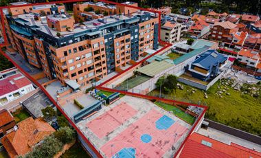 En venta departamento en Cuenca, edif. Atlantida
