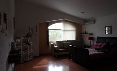 🏠 Espectacular Casa en Venta en Las Ánimas, Xalapa | Diseño Único en Medios Niveles
