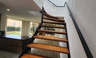 ¡Se arrienda hermosa casa esquinera DOS PISOS  en Chía, Vereda Fagua! PARA ESTRENAR  ¿Buscas un hogar  cómodo y con una ubicación privilegiada? ¡Esta