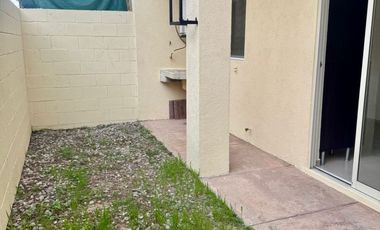 Casa en Renta dentro de coto San Bernardino, Alta California, Tlajomulco de Zúñiga