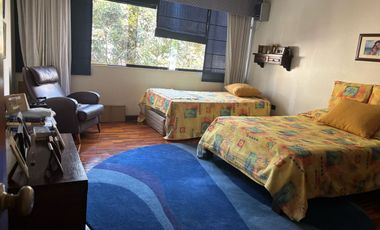 ATRACTIVA Y ESPACIOSA CASA EN SAN BORJA,