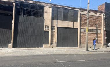 BODEGA EN ZONA PARQUE GONZALES GALLO, EL ROSARIO, GUADALAJARA