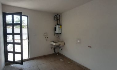 CASA UNA PLANTA EN LOMALTA TRES MARIAS MORELIA