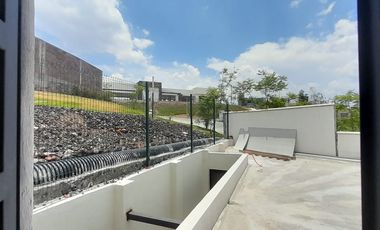 CASA UNA PLANTA EN LOMALTA TRES MARIAS MORELIA