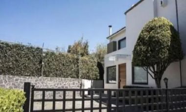 Casa en venta en Magdalena Contreras San Nicolas Totolapan