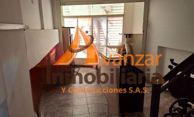 VENDEMOS EDIFICIO PARA COMERCIO Y VIVIENDA BUCARAMANGA ANTONIA SANTOS