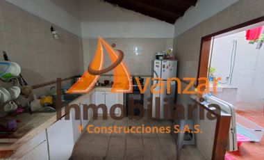 VENDEMOS EDIFICIO PARA COMERCIO Y VIVIENDA BUCARAMANGA ANTONIA SANTOS