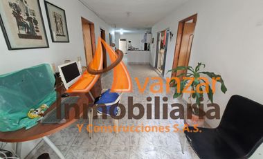 VENDEMOS EDIFICIO PARA COMERCIO Y VIVIENDA BUCARAMANGA ANTONIA SANTOS