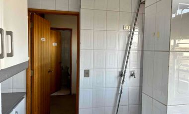 Arriendo Oficina 100 MT2, Calle Barros Arana entre Calle  Salas - Serrano