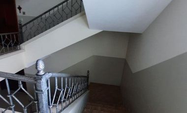 Avenida Edgar Córdova, Edificio Elite