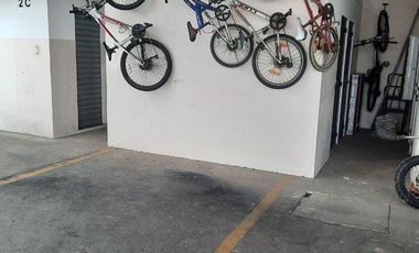 Avenida Edgar Córdova, Edificio Elite