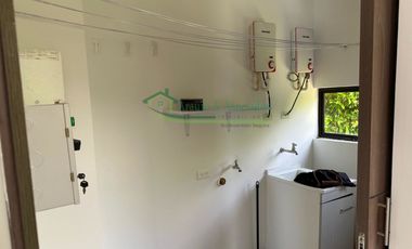 Nilo Cundinamarca Arrendamos hermosa casa con piscina privada en el Condominio Pacoli sobre vía Panamericana Melgar- Girardot.