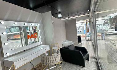 Edificio en esquina en venta