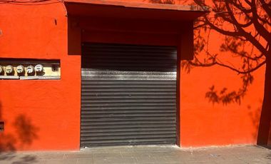 ¡SE RENTA LOCAL COMERCIAL EN EXCELENTE UBICACIÓN!