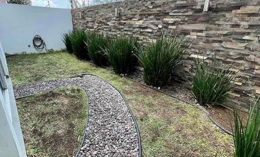 CASA EN VENTA EN SAN PEDRO TLAQUEPAQUE