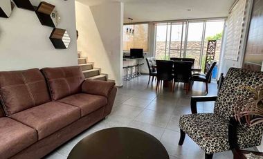 CASA EN VENTA EN SAN PEDRO TLAQUEPAQUE