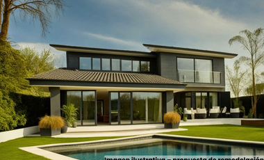 Casa en venta en Gaviotas, Puerto Vallarta, con alberca privada y paneles solares