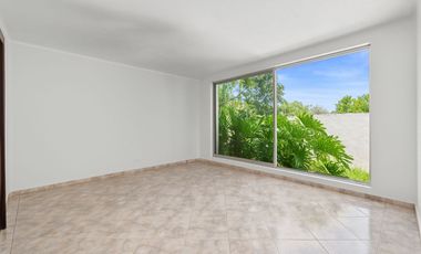 Casa en venta en Gaviotas, Puerto Vallarta, con alberca privada y paneles solares