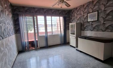 SE RENTA CASA EQUIPADA PARA CLINICA DE SALUD EN ZONA LA PAZ, PUEBLA