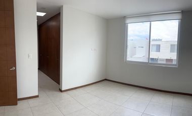 CASA EN VENTA EN RANCHO SANTA MONICA